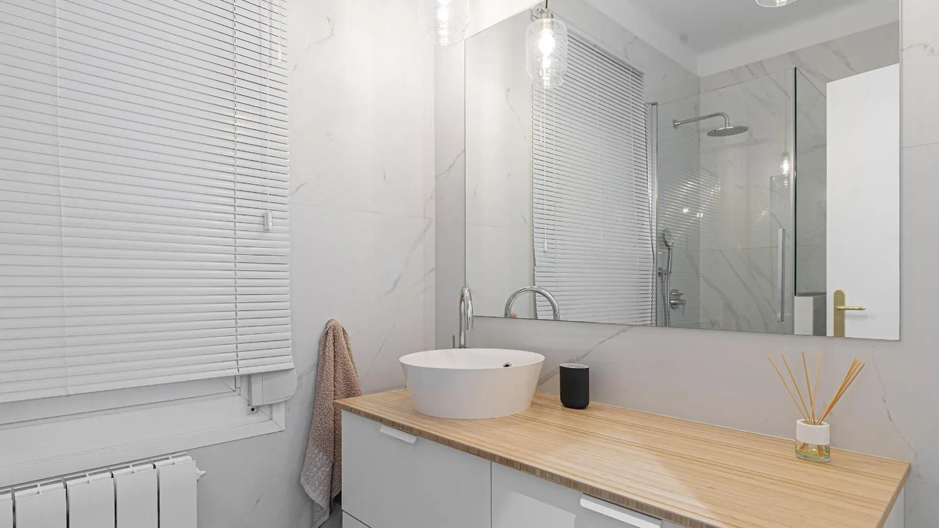 Fort Pienc Retreat - Homecelona Apts バルセロナ アパート